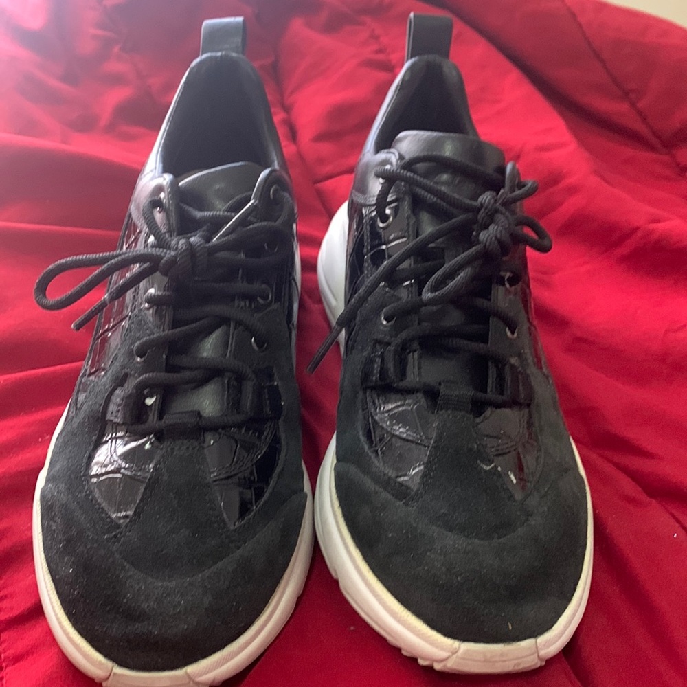You will Love this shoes very comfortable and nice super cute